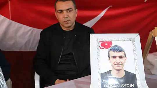 Evlat nöbetindeki ailelerden Kurtulmuş'un Diyarbakır ziyaretine destek