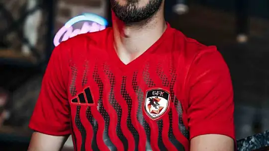 Gaziantep FK, yeni sezon formalarını tanıttı