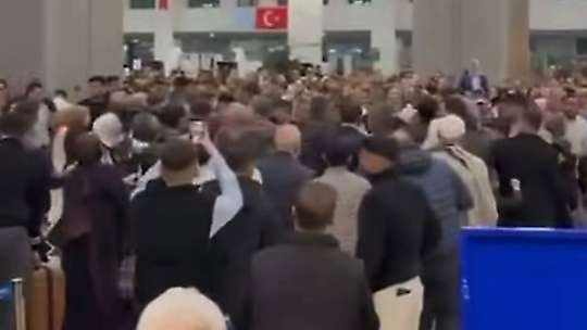 Gaziantep Havalimanı'ndan kavga ve gerginlik