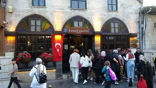 Gaziantep'in tarihi mekanlarında adım atacak yer kalmadı