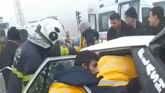 2 aracın karıştığı trafik kazası: 1 ölü, 6 yaralı