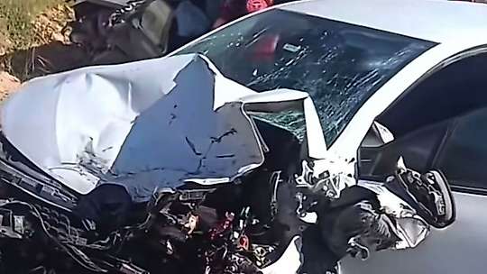 Gaziantep'te 2 otomobil çarpıştı: 5 yaralı