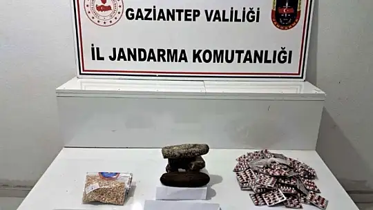 Gaziantep'te 22 kilo reçine esrar ele geçirildi: 2 şahıs tutuklandı