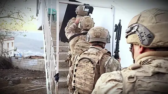 Gaziantep'te DEAŞ'ın finans kaynağına şafak operasyonu: 13 gözaltı