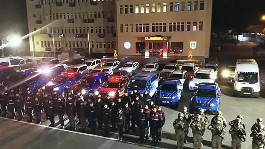 Gaziantep'te DEAŞ'ın finans kaynağına şafak operasyonu: 13 gözaltı