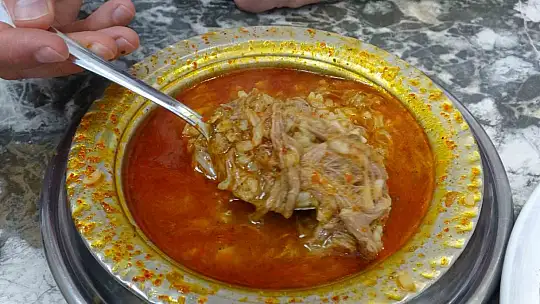 Gaziantep'te grip olanlar iyileşmek için beyran içiyor