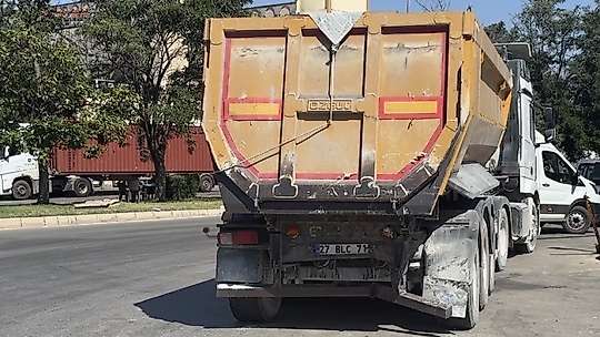 Gaziantep'te işçi servisi tıra arkadan çarptı: 11 yaralı