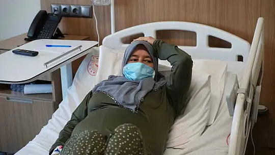 Gaziantep'te kadın hasta, kadavradan yapılan böbrek nakli ile sağlığına kavuştu