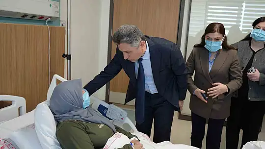 Gaziantep'te kadın hasta, kadavradan yapılan böbrek nakli ile sağlığına kavuştu