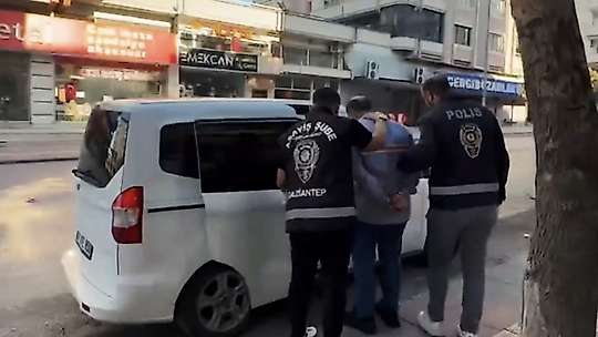 Gaziantep'te nitelikli dolandırıcılık operasyonu: 14 tutuklama