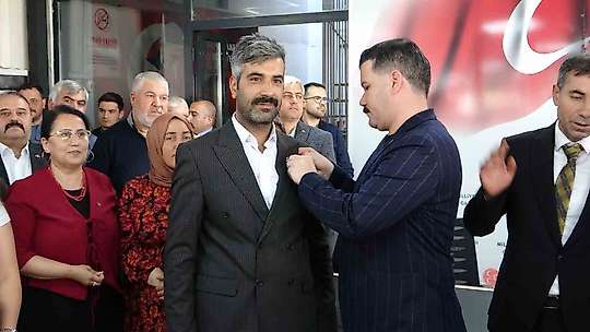 Gaziantep'te partisinden istifa eden 300 kişi MHP'ye katıldı