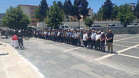 Gaziantep'te polis memuru son yolculuğuna uğurlandı