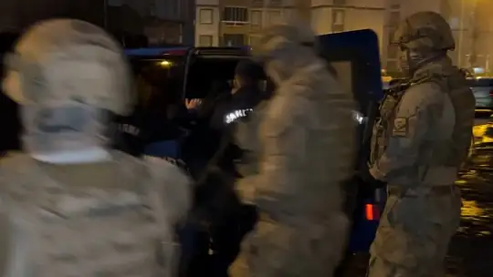 Gaziantep'te şafak vakti DEAŞ operasyonu: 5 şahıs tutuklandı