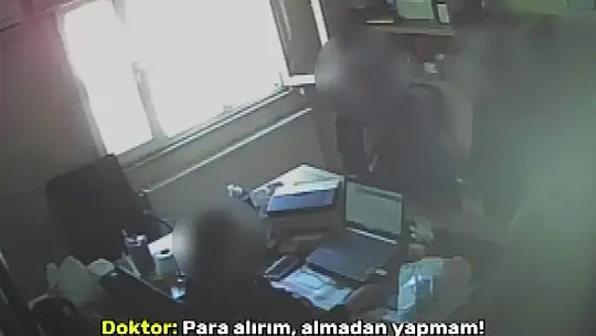 Gaziantep'te şok görüntüler: Doktorun para karşılığı sahte rapor pazarlığı saniye saniye kamerada