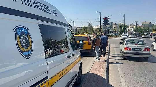 Gaziantep'te taksi durağı önünde bıçaklı kavga: 6 yaralı