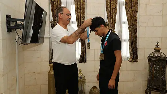 Genç karateci Türkiye Şampiyonu oldu