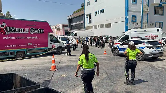 Geri manevra yapan kamyonetin altında kalan çocuk hayatını kaybetti