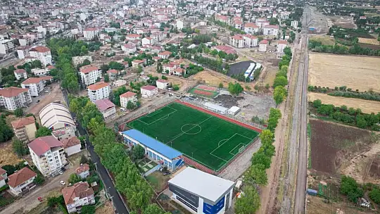Gölbaşı ilçe stadyumu santra vuruşuyla açıldı