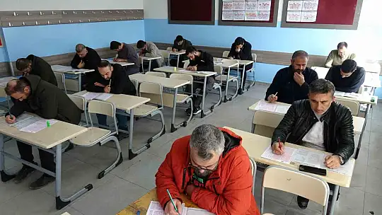 Görme engelli kardeşlerin Siyer Yarışması heyecanı