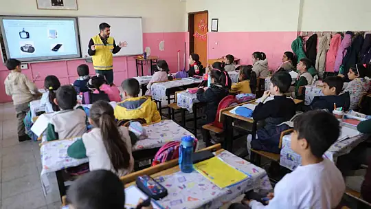 Haliliye Belediyesi'nden öğrencilere farkındalık eğitimi