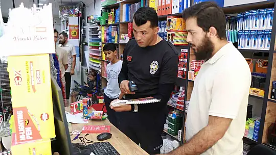 Haliliye'de zabıtadan kırtasiyelere denetim