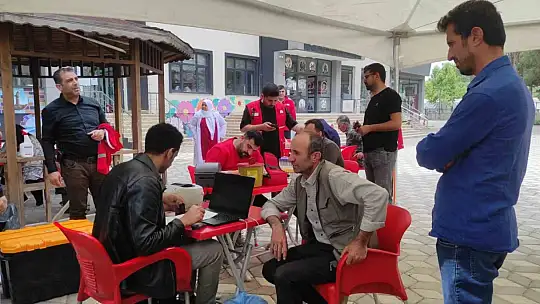Halk Eğitim Merkezinde kan bağış kampanyası düzenlendi