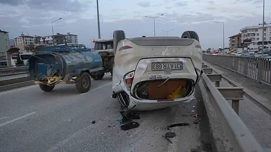 Hatay'da otomobil takla attı: 3 yaralı