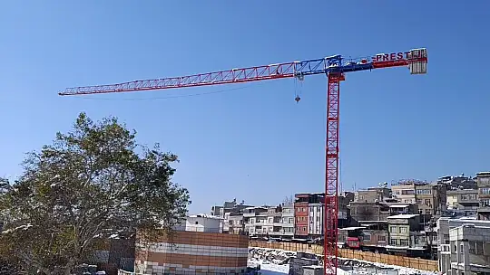 Hava sıcaklığı eksilere düştü, inşaatlarda çalışmalar durma noktasında geldi