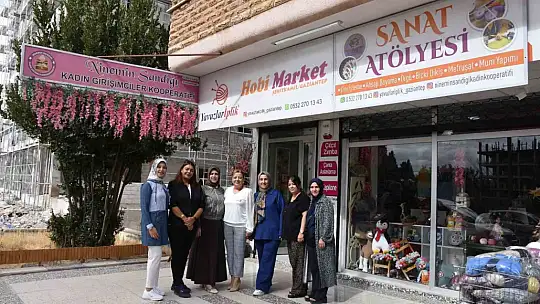 Hayallerinin peşinden koşan kadınlar el sanatları kooperatifi kurdu