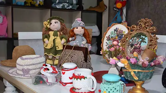 Hayallerinin peşinden koşan kadınlar el sanatları kooperatifi kurdu