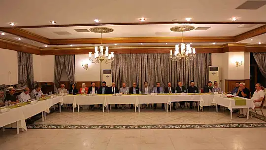Hikaye yarışmasında edebiyatın kalemlerine ödül