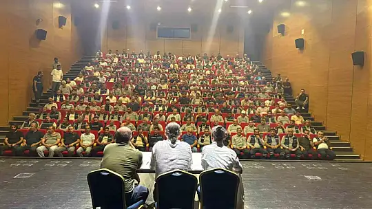 İlaçlama faaliyetleri değerlendirme toplantısı gerçekleştirildi