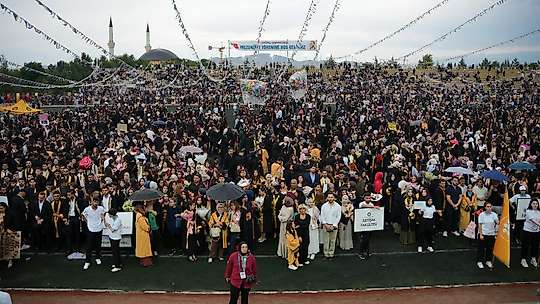 İnönü Üniversitesi'nde mezuniyet coşkusu