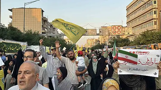 İran'da Gadir-i Hum Bayramı kutlamalarında İsrail ve ABD'ye öfke yağdı