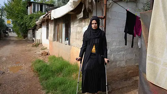 Kahramanmaraş merkezli büyük depremde bacağını kaybetti, eşi terk etti