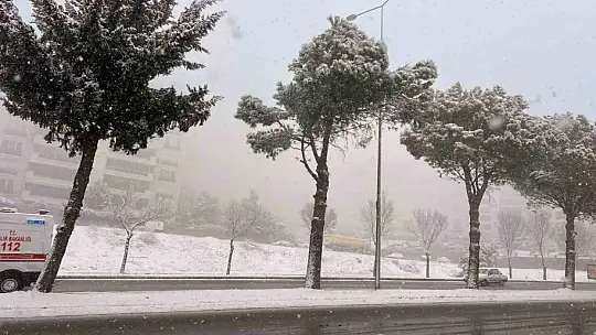 Kahramanmaraş'ta 61 yol ulaşıma kapandı