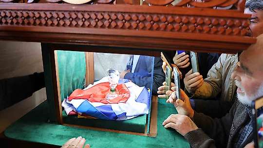 Kahramanmaraş'ta Abdülhamid Han Camii'nde Sakal-ı Şerif ziyarete açıldı