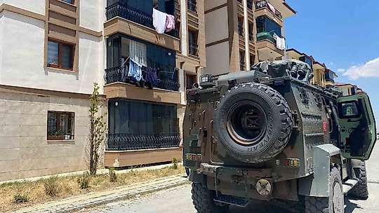 Kahramanmaraş'ta anne ve babasını evde rehin aldığı iddiası ekipleri alarma geçirdi
