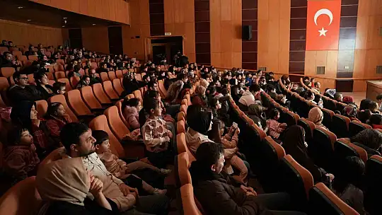 Kahramanmaraş'ta çocuklara özel tiyatro