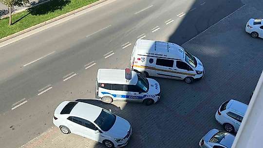Kahramanmaraş'ta göğsünden çıkardığı tabancayla 2 kadını yaraladı