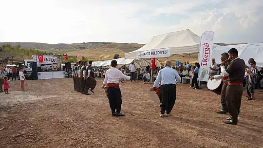 Kahta 1. Bağbozumu Festivali başladı