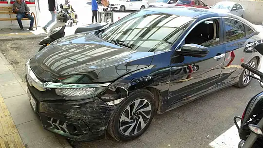 Kalp krizi geçiren sürücü 7 araca çarptı