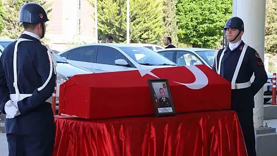 Kazada hayatını kaybeden uzman çavuş son yolculuğuna uğurlandı