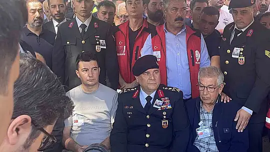 Kazada şehit olan Astsubay Çavuş Kemal Özgür, Osmaniye'de toprağa verildi