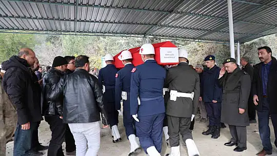 Kıbrıs Gazisi son yolculuğuna uğurlandı