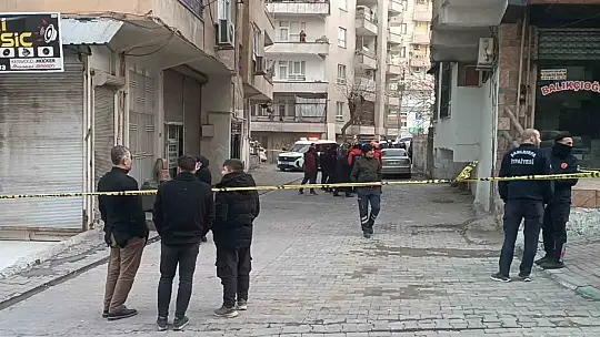 Kolondan ses geldiği iddiası binayı boşalttırdı