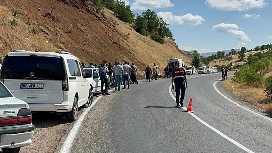 Kontrolden çıkan motosiklet devrildi: 1 ölü, 1 yaralı