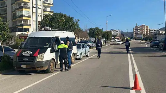 Kozan'da aranan 3 şahıs yakalandı