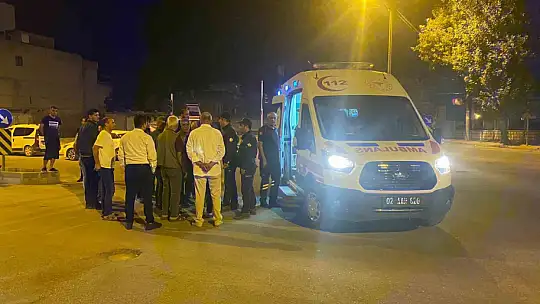 Kural ihlali yapan elektrikli bisiklete otomobil çarptı: 1 yaralı