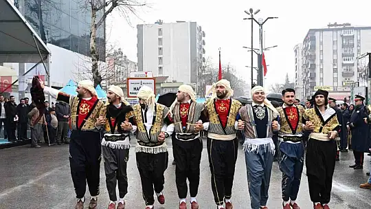 Kurtuluş destanının 106'ıncı yılında Kahramanmaraş tek yürek oldu